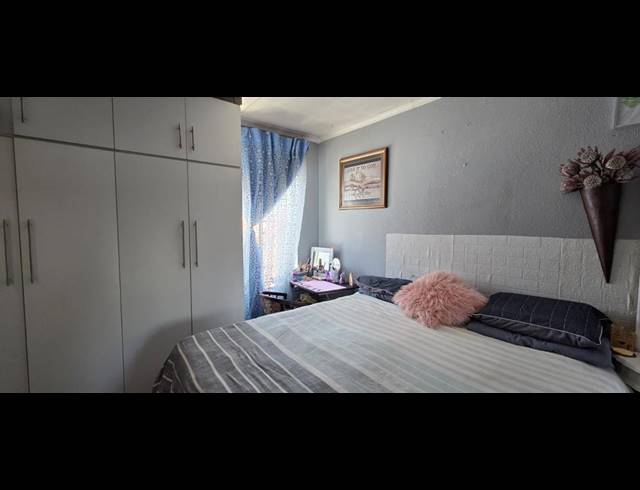3 BEDROOM CLUSTER FOR SALE IN SOUTH CREST